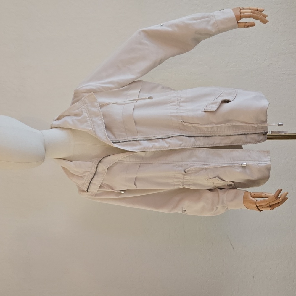 Beige light parka sweater
